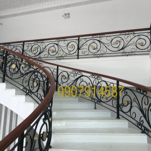 Cầu thang sắt mỹ thuật