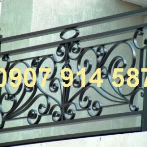 Ban công sắt mỹ thuật