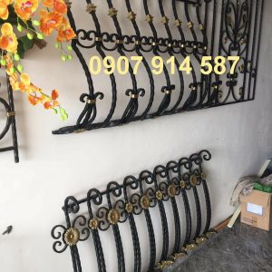 Ban công sắt mỹ thuật