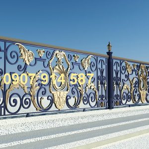 Ban công sắt mỹ thuật