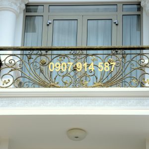 Ban công sắt mỹ thuật