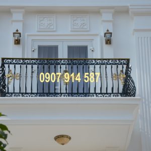 Ban công sắt mỹ thuật